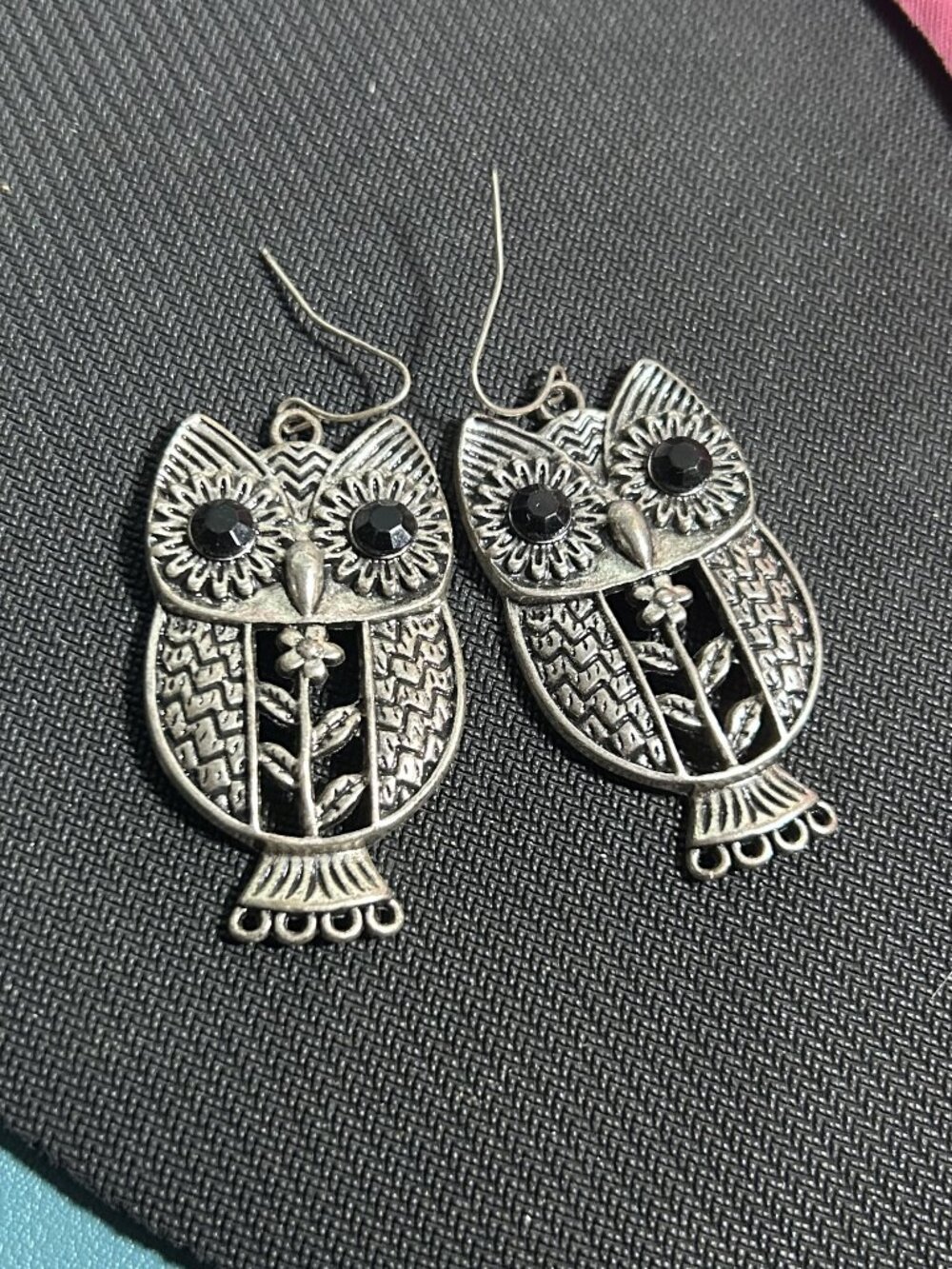 Vintage Antiqued Silvertone Textured Owl Cutout Statement Drop Earrings